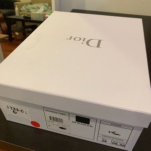 Dior shoe box